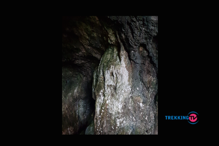 Caselle in Pittari Madonna nella roccia nella grotta di San Michele Arcangelo